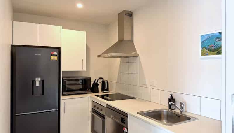 202/28B Eileen Newey Place, Henderson