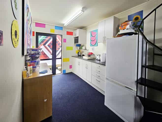 Discreet office, client ready