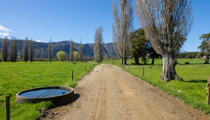 1707-1780 Takaka Valley Highway, Takaka