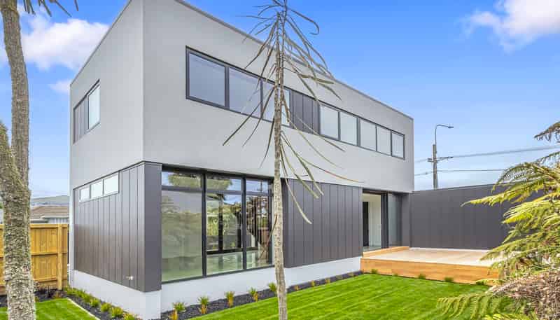 2/899 Ferry Road, FERRYMEAD