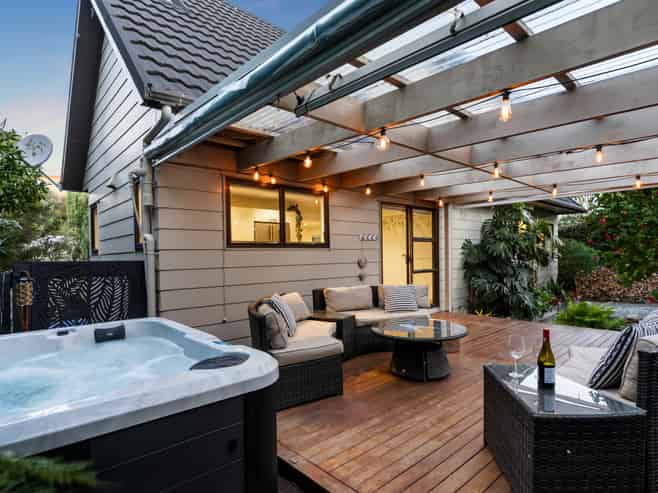 1/964 Beach Road, Torbay