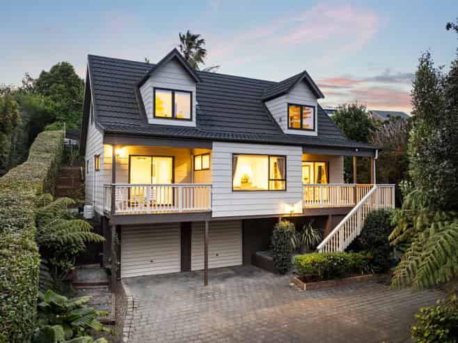 1/964 Beach Road, Torbay