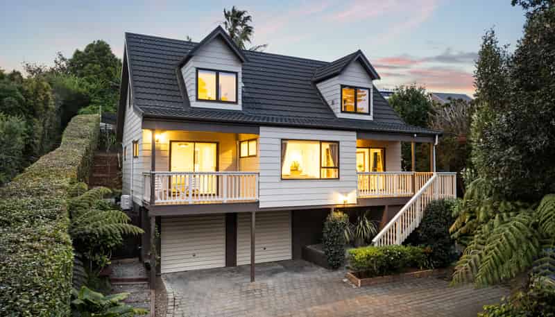 1/964 Beach Road, Torbay