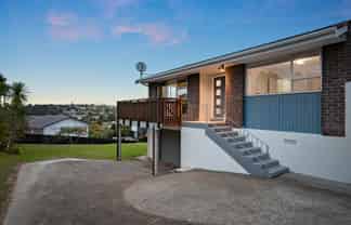 144B Glamorgan Drive, Torbay