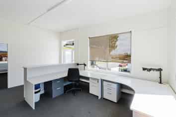 Offices in an established industrial precinct
