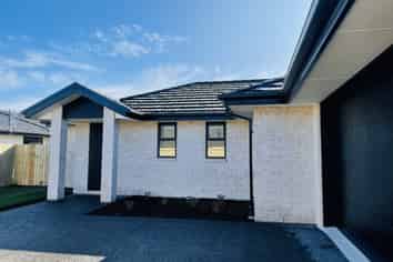 8 Ned Place, Halswell