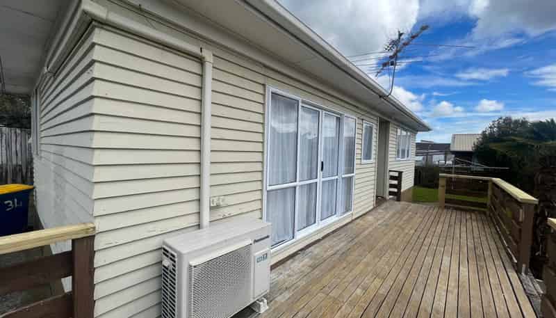 34 Islington Avenue, New Lynn