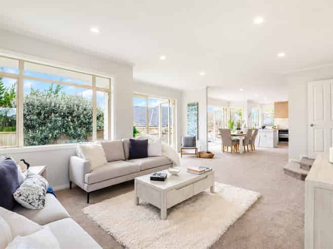 37 English Oak Drive, Schnapper Rock