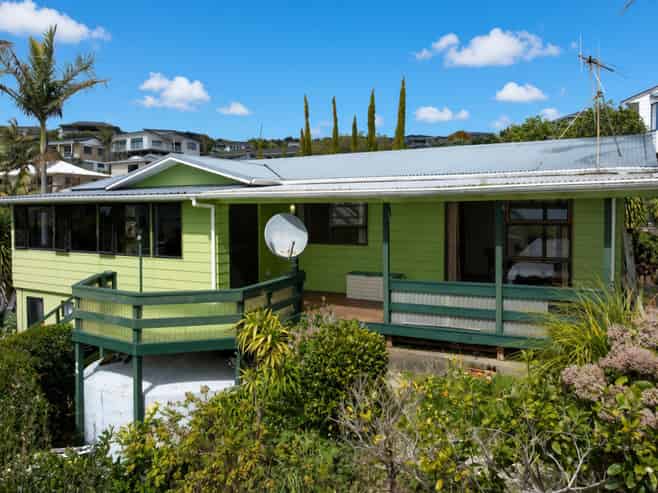 53 Stratford Drive, CABLE BAY