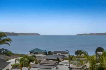 9 Merehai Place, Snells Beach