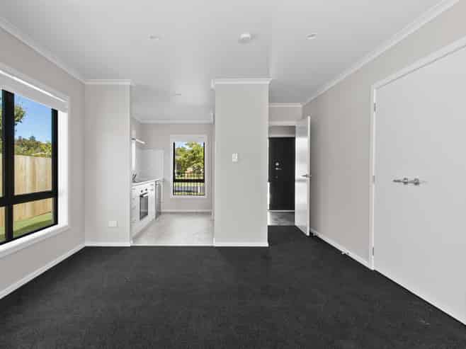 2/1 Garthwood Road, Hillcrest