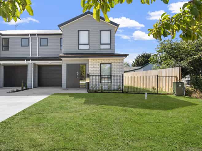 2/1 Garthwood Road, Hillcrest