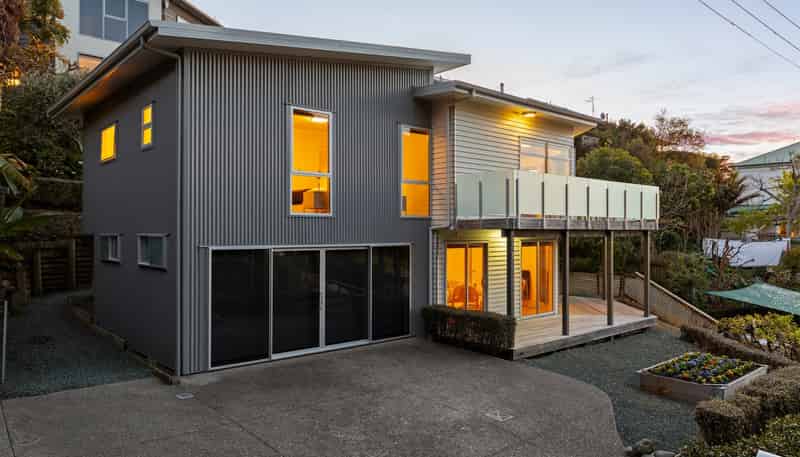 18 Poynters Crescent, Stepneyville