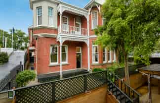 2/56 Tennyson Street, Dunedin Central