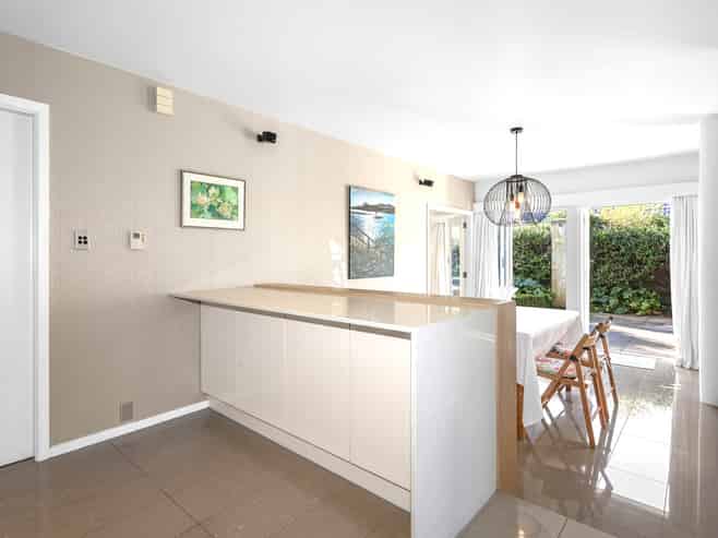1/127 Fendalton Road, Fendalton