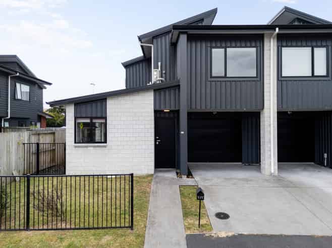1/1 Splitt Avenue, Glenview