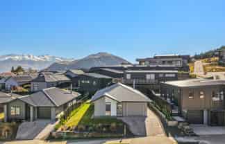 4 Tuohy Lane, Wanaka