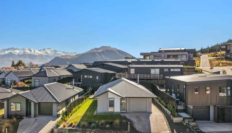4 Tuohy Lane, Wanaka