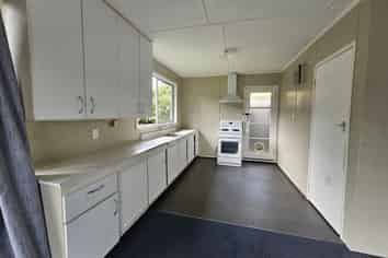2/12 Naumai Place, Spotswood
