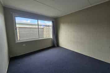 2/12 Naumai Place, Spotswood