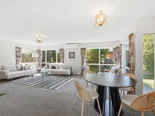 2 Arlington Street, Burnside