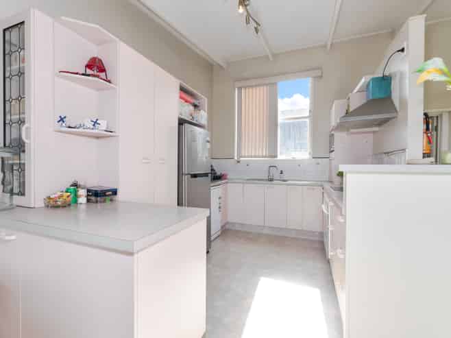 218 Hillsborough Road, Hillsborough