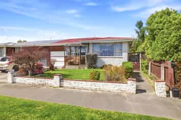 2/50 Reynolds Avenue, Bishopdale