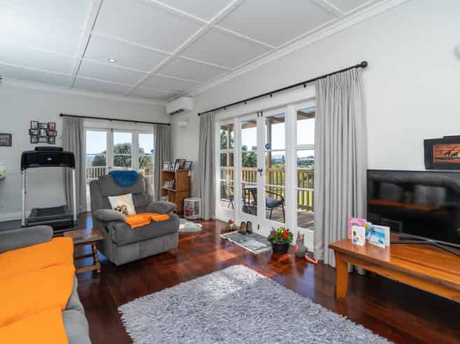241 Brymer Road, Baverstock