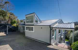10 Heath Street, ANDERSONS BAY