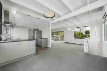 36  Mulberry Street, Maungaraki