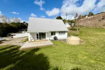 36A Main Road, Raglan