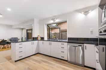 5 Gwendoline Street, Glenholme