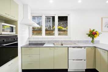 23 Centennial Avenue, Helensburgh