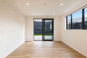 2/43 Briannarose Drive, Fitzroy