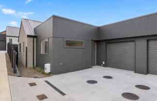 2/43 Briannarose Drive, Fitzroy