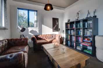 THE INN BETWEEN - FREEHOLD LAND, BUILDINGS & BUSINESS