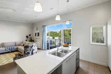 12 Parkside Drive, Orewa