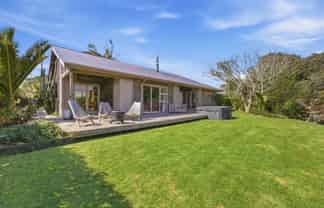 72D Wairau Road, Oakura