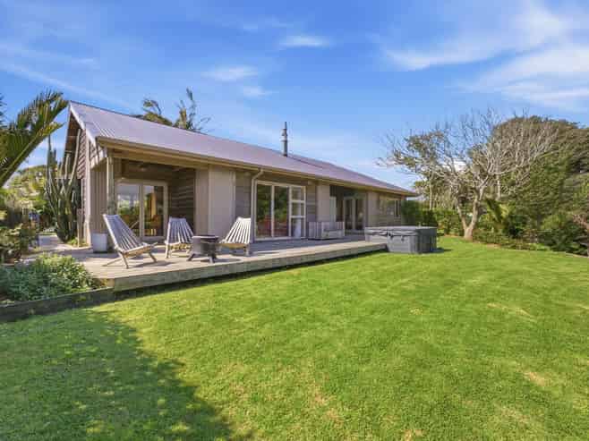72D Wairau Road, Oakura