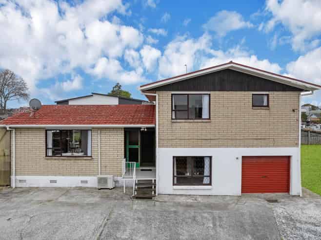 73 Pah Road, Papatoetoe