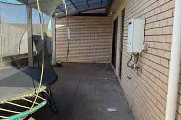 3 Askerne Drive, Flat Bush