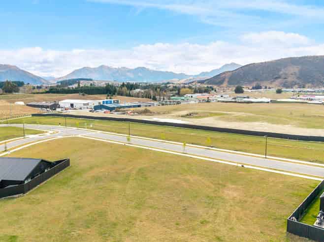 49 Doug Ledgerwood Drive, Wanaka