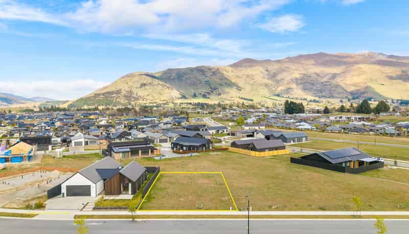49 Doug Ledgerwood Drive, Wanaka