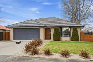 29 Roberts Road, Hei Hei