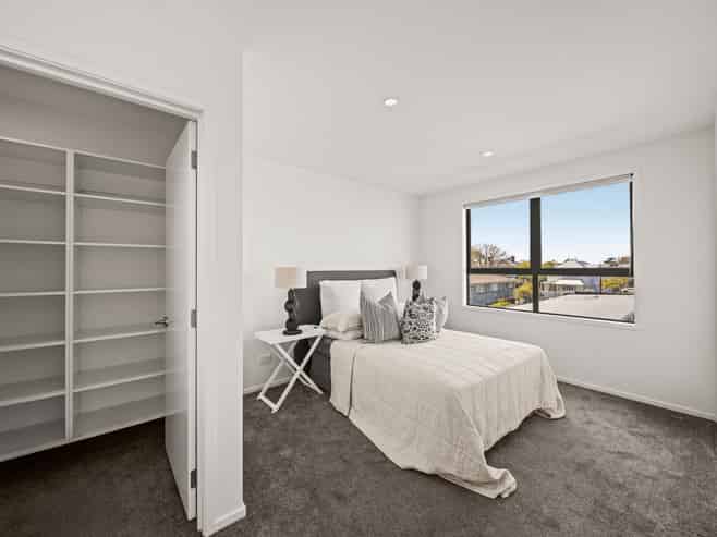 10/131 Merivale Lane, Merivale