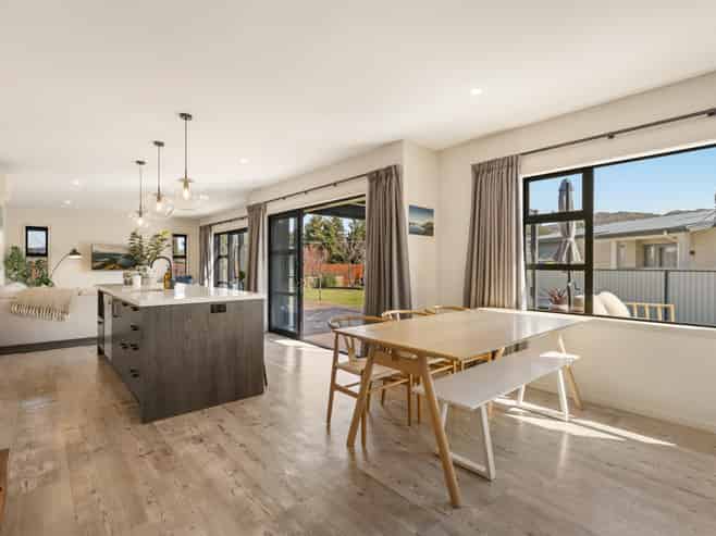 11 Chandler Crescent, Clyde