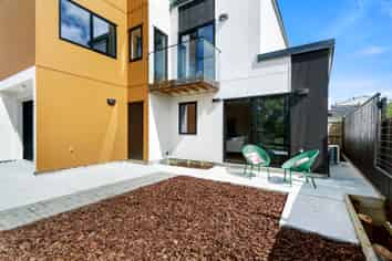 775A High Street, Boulcott