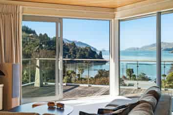 39 Main Road, Governors Bay