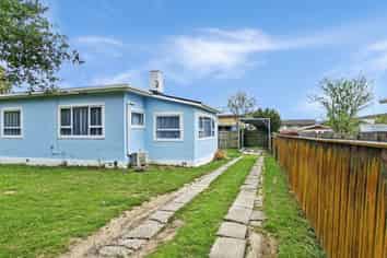 47 Kirk Street, Otaki