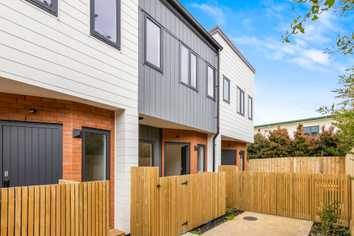 9/629 Great South Road, Otahuhu